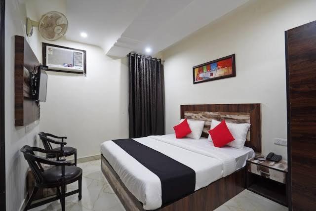 Pathway Hotel New Delhi